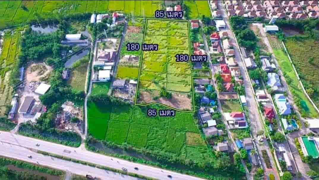 ถูกมาก!! ที่ดิน 9-1-48 ไร่ อ.สันกำแพง เชียงใหม่ ใกล้สี่แยกตลาดเจริญเจริญ 1.5 กม. ใกล้บิ๊กซี เพียง 7,900 บาท/ตร.ว.